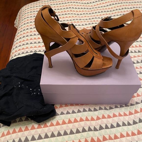 Platform leather sandals Vera Wang - Picture 2 of 6